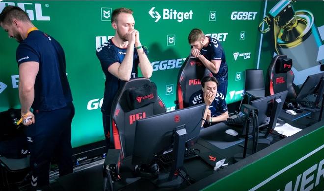 婷随中国女 婷随中国女