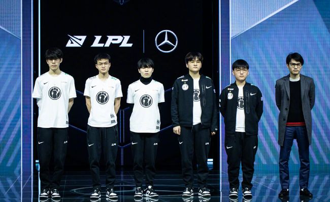 给对手施压 给对手施压